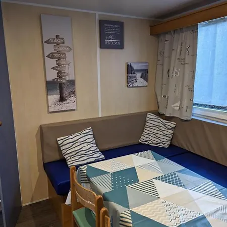 Seaside Campground: Beachside Comfort With Bikes Campsite La Cotiniere
