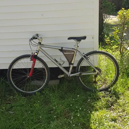 Seaside Campground: Beachside Comfort With Bikes Campsite *